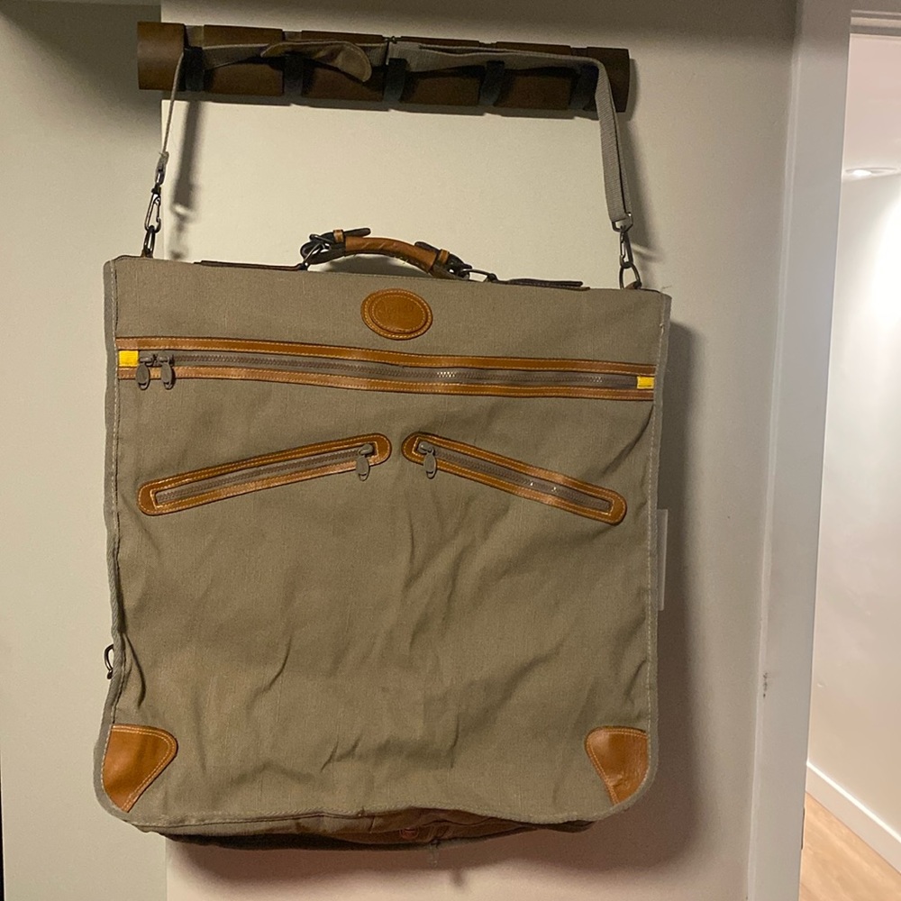 Ricardo Beverly Hills Garment Bag